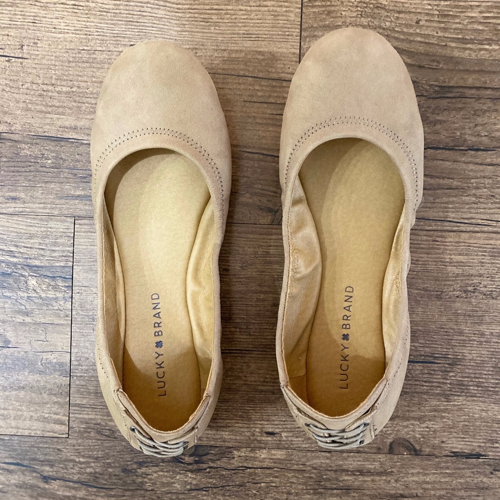 Women's Lucky Brand Brown Flats size 8
